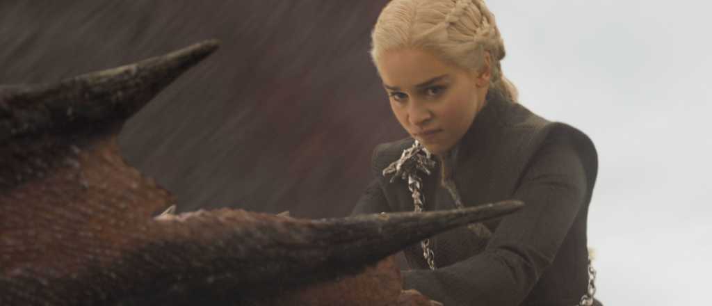 Daenerys: el camino al Trono de Hierro se hace a lomo de dragón