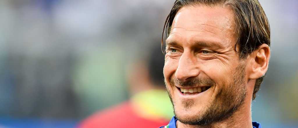 Video: quisieron desafiar a Totti en un partido y así respondió 