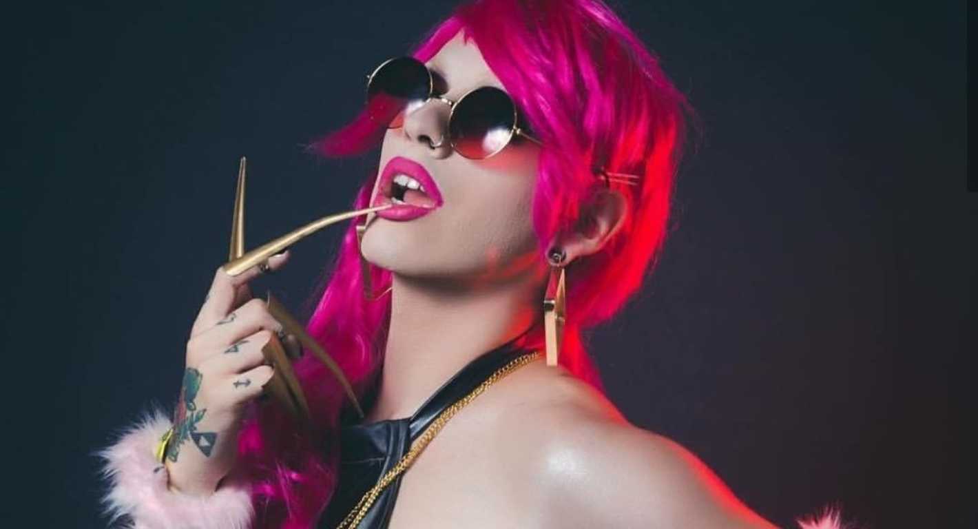 Resultado de imagen para hijo de alberto fernandez drag queen