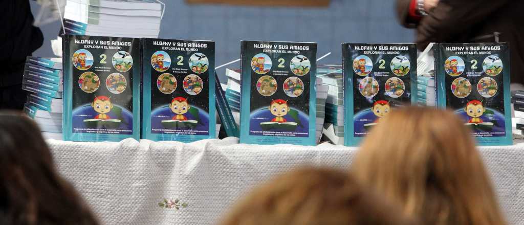 Entregaron más de 2 mil libros a escuelas de Godoy Cruz