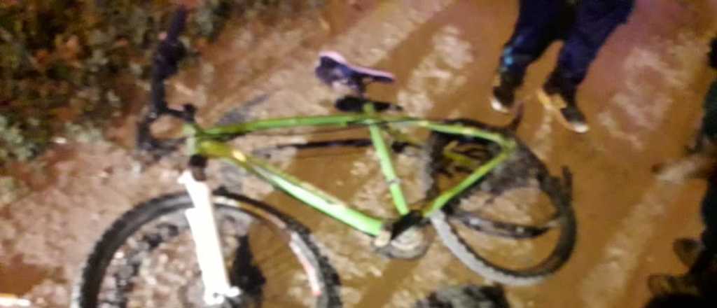 Un hombre se desmayó en su bicicleta y está internado grave en San Rafael