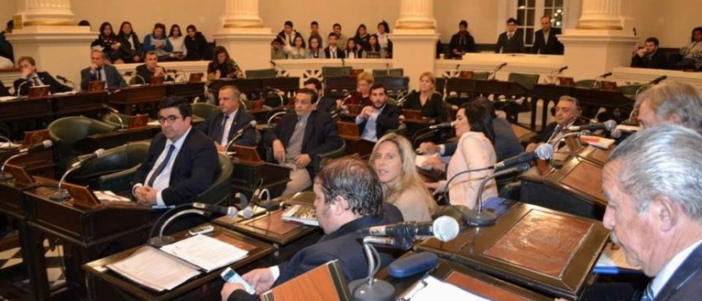 Corrientes elegirá 15 diputados y cinco senadores provinciales