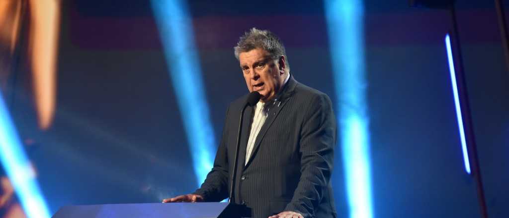 Video: Luis Ventura pidi&oacute; disculpas por el papel&oacute;n en los premios Mart&iacute;n Fierro