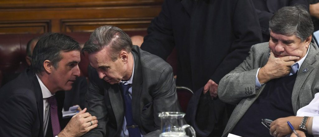 Después de la renuncia de Pichetto los senadores dicen: "Macri es el límite"