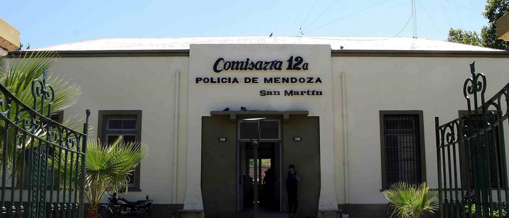 Fueron detenidos por vender rifas en San Martín
