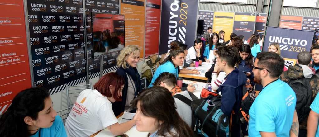 Casi 30 mil jóvenes visitaron la Expo Educativa y se va de gira