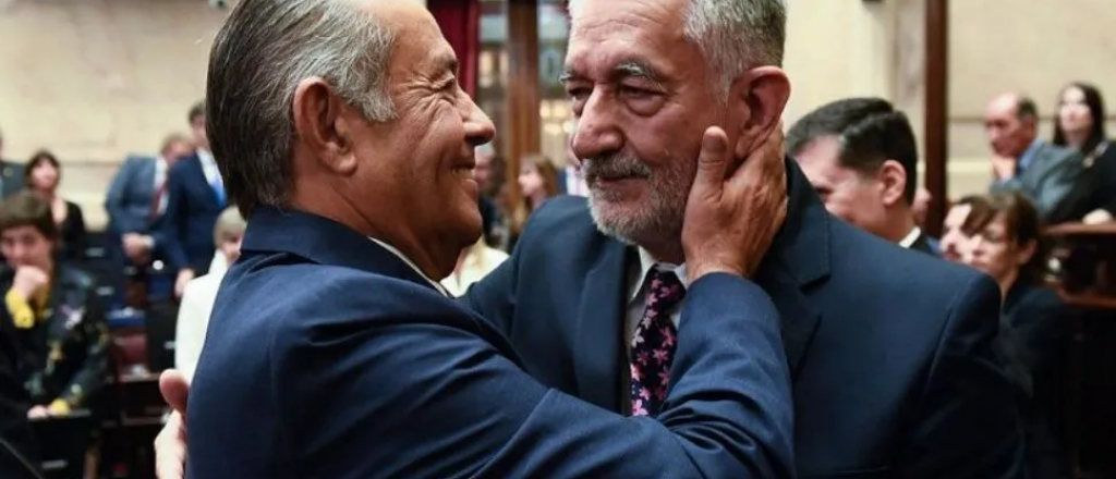 Adolfo Rodr&iacute;guez Sa&aacute; reconoci&oacute; la derrota y su hermano es reelecto