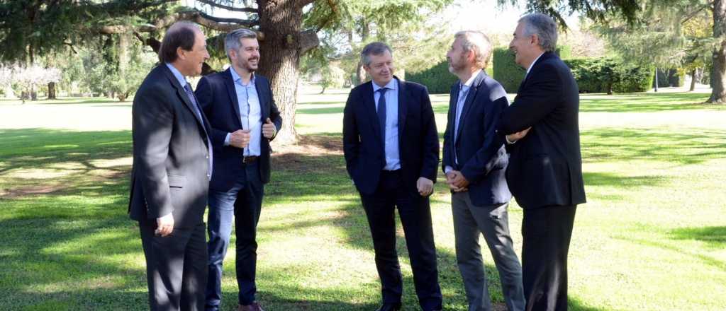 Cornejo acord&oacute; con el Gobierno nacional la distribuci&oacute;n en las listas