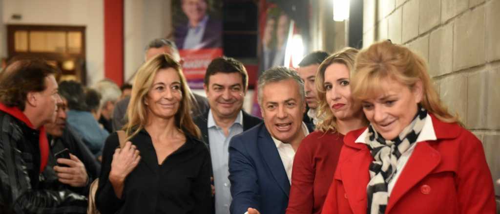 La campaña oficial: Habrá más Cornejo y menos Macri