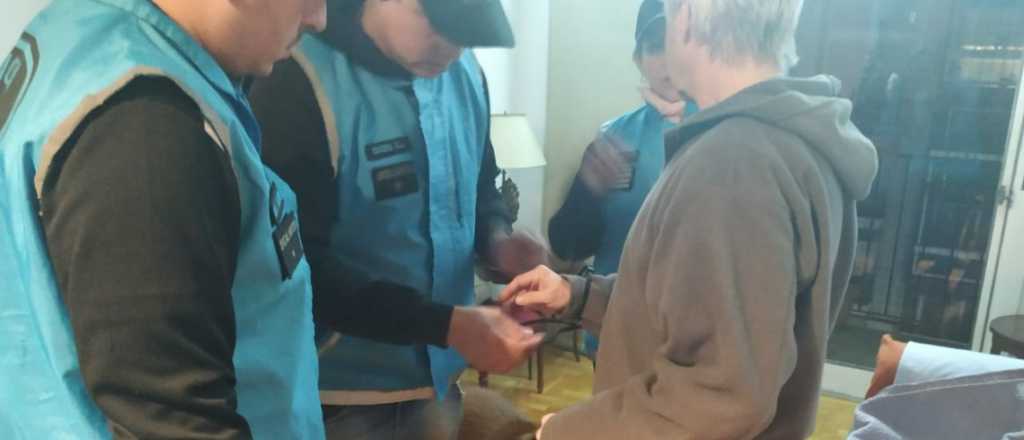 Detuvieron a otro m&eacute;dico que produc&iacute;a porno infantil en su casa