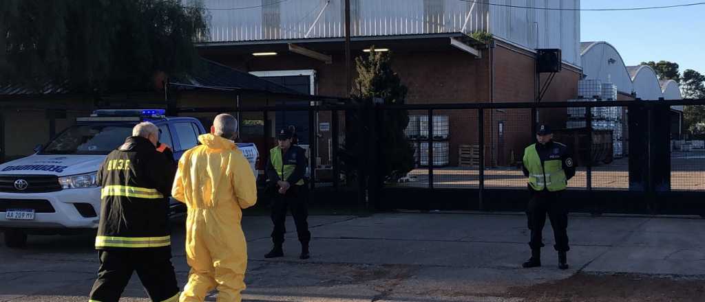 Explotó un contenedor de residuos químicos en una fábrica de Villa Bosch