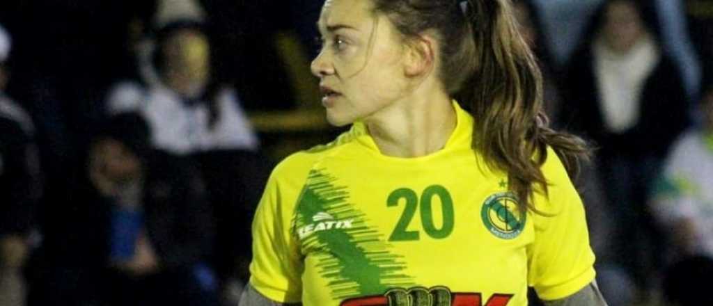 Del Mundial femenino al Futsal: Estefan&iacute;a Banini jug&oacute; para Cementista