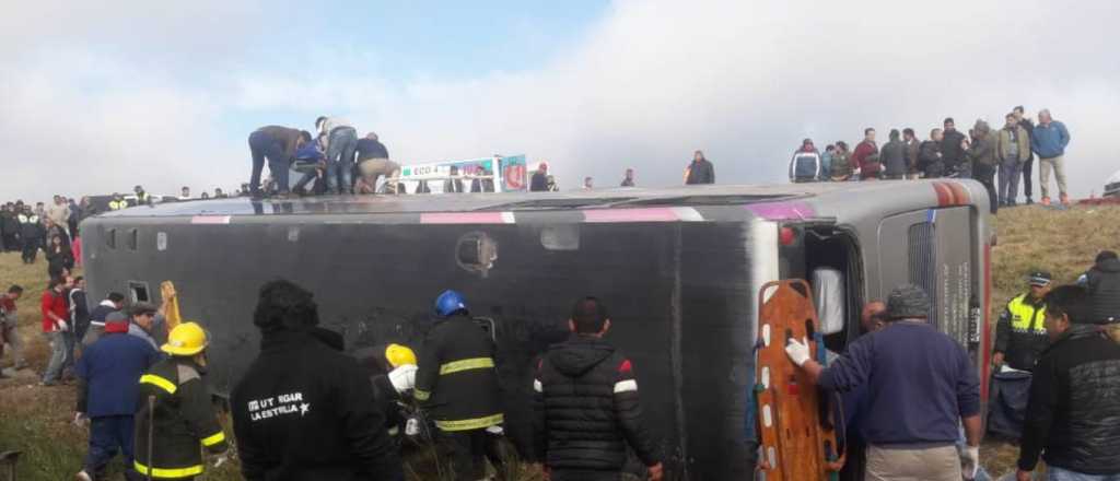 Trasladan a Mendoza a dos sobrevivientes del accidente en Tucumán