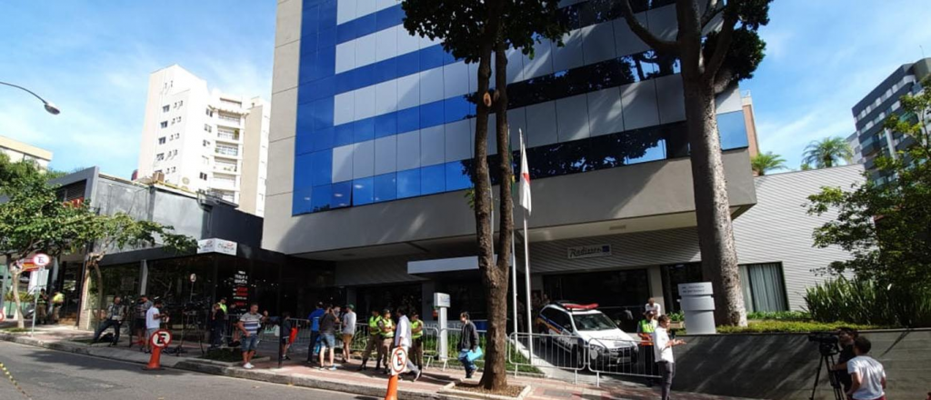 Brasileños lanzaron bombas de estruendo al hotel donde dormía la Selección