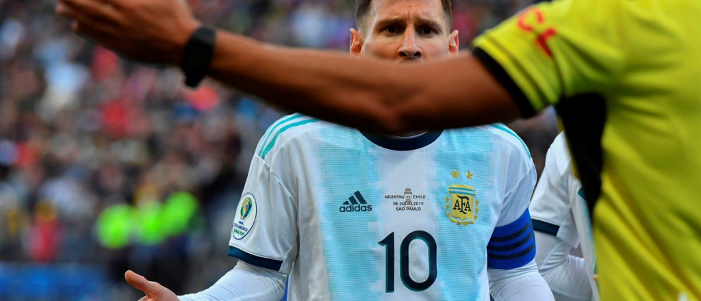La "Corrupbol" sancionó a Messi tres meses por sus declaraciones