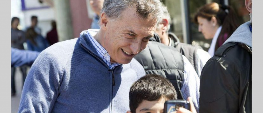 Macri ratificó su "compromiso con la revolución de la educación"