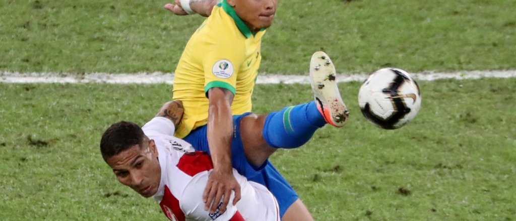 Thiago Silva le respondió a Messi: "Tenemos cinco estrellas y ninguna robada" 