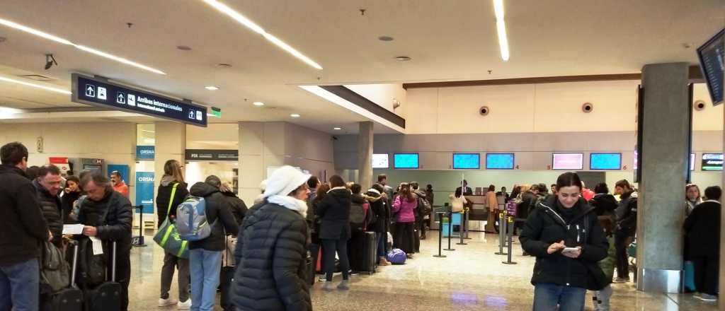 Mendoza recibió menos extranjeros, pero gastaron más que en el resto del país