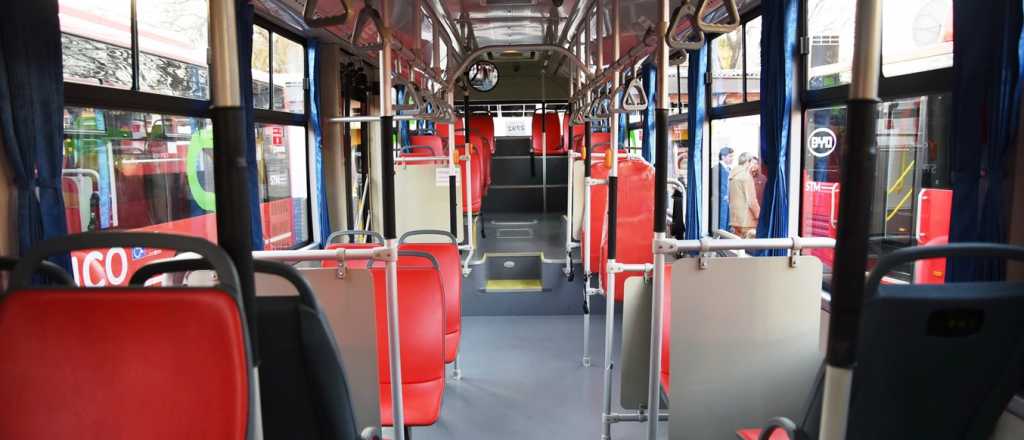 Gremio de choferes dispuso un paro de 24 horas en el interior del pa&iacute;s