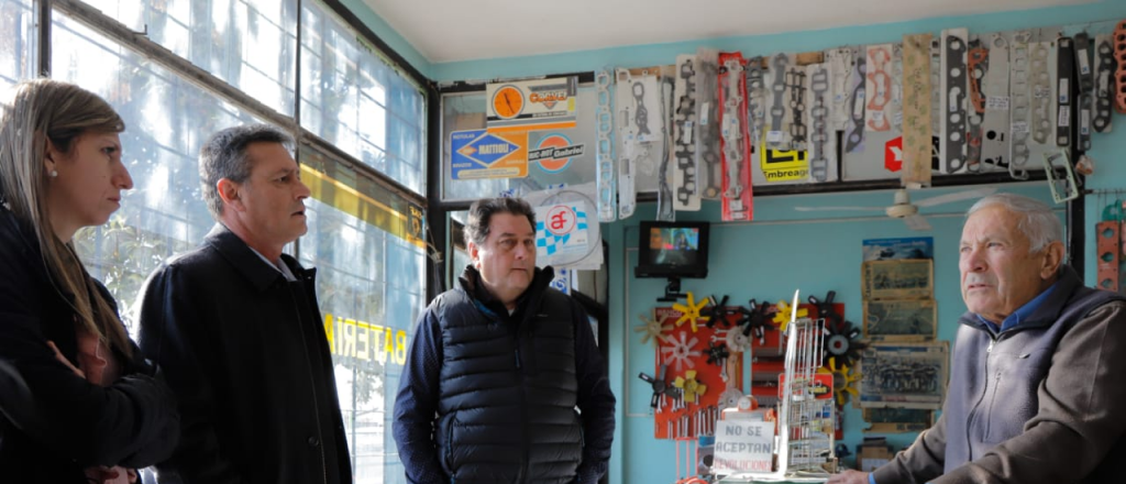 Los precandidatos del Frente de Todos arrancaron su primera recorrida