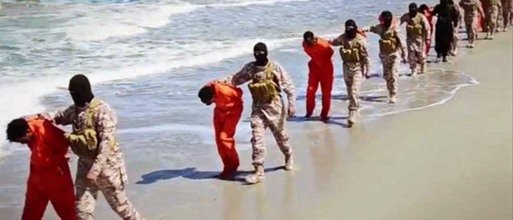 ISIS difunde video de ejecución de 30 cristianos etíopes