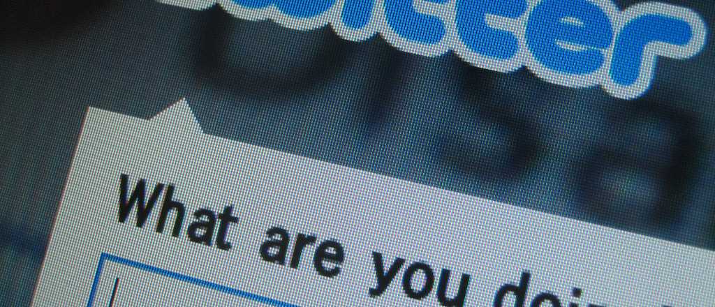 &iexcl;Por fin! Twitter permite enviar mensajes privados aunque no te sigan