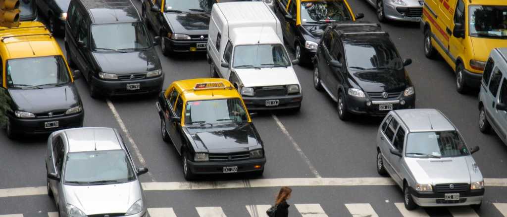 Una mujer asegura que su marido es el taxista que abus&oacute; de una joven