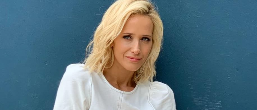 ¿Julieta Prandi está de novia con un cantante?