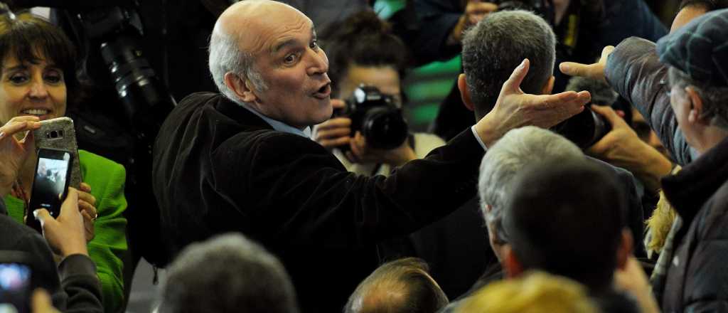 Espert lanzó su campaña y pidió que "no compren el discurso de la grieta"