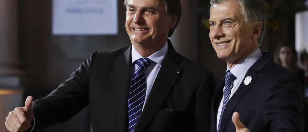 Bolsonaro pidió respaldo a Macri y limita el diálogo con Alberto