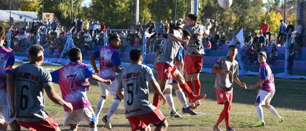 La Liga Mendocina de Fútbol suspende los partidos de Primera A y Primera B