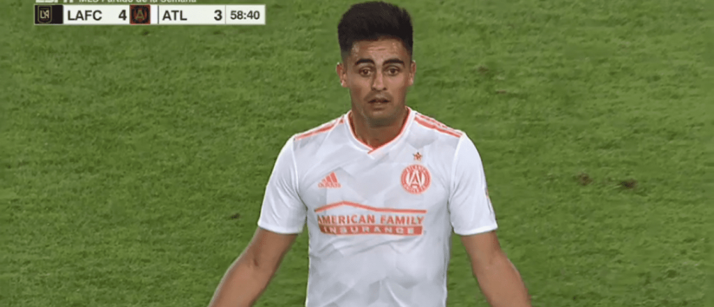 Video: el Pity Mart&iacute;nez volvi&oacute; a discutir con su entrenador en EE.UU.