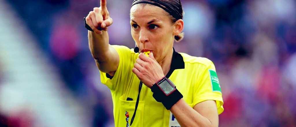 Hist&oacute;rico: una mujer arbitrar&aacute; la final de la Supercopa de Europa