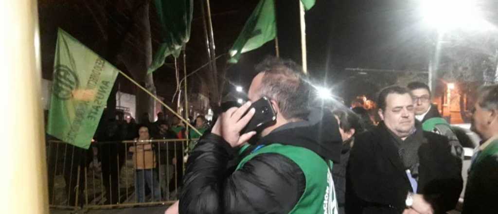 Entre denuncias de fraude, Macho ganó sus elecciones en ATE