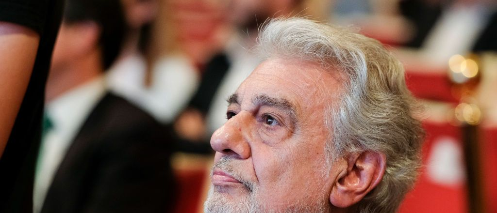 Tras las denuncias, Plácido Domingo renunció a la Ópera de Los Ángeles