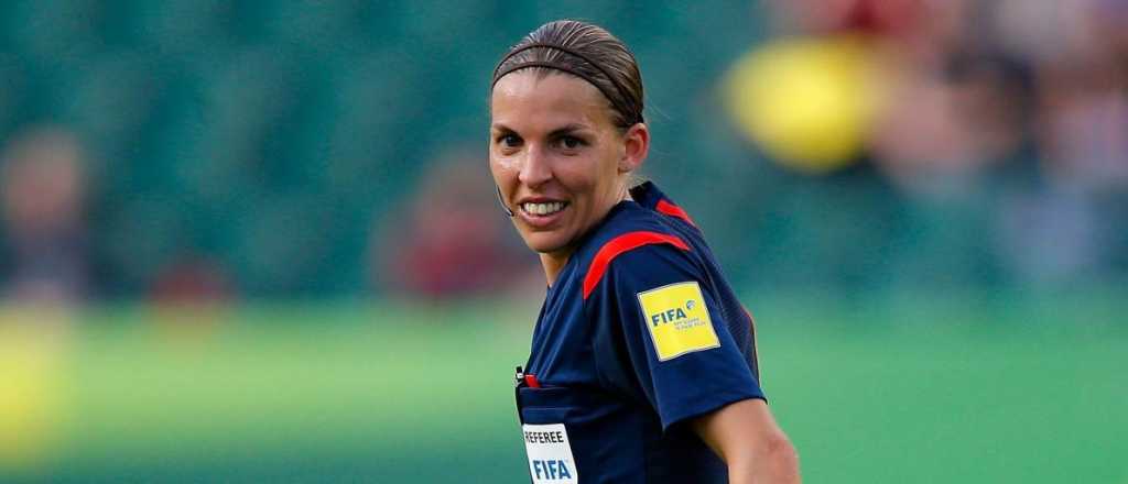 Stéphanie Frappart: la primera mujer en arbitrar una final en la UEFA