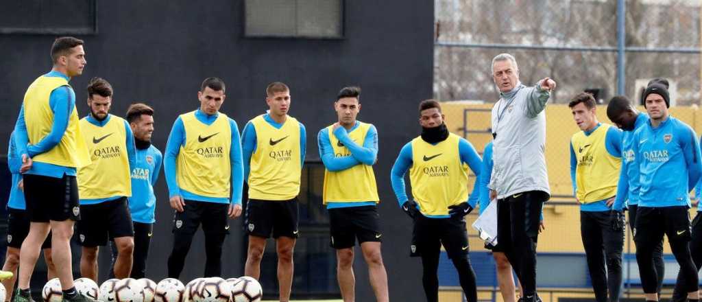 Alfaro hizo autocr&iacute;tica y "ret&oacute;" al plantel de Boca