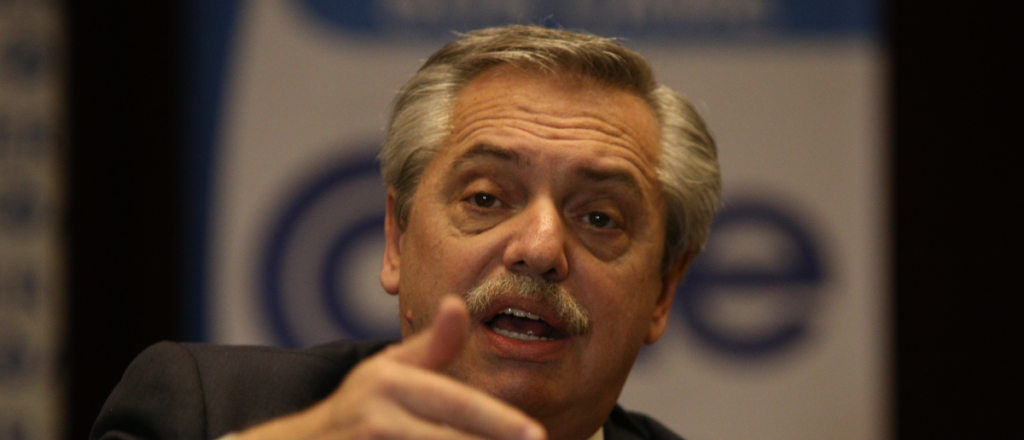 Alberto Fernández criticó la quita del IVA pero la propuso en campaña