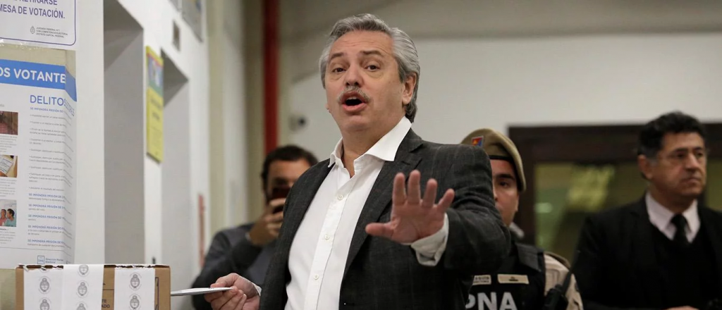 Alberto Fern&aacute;ndez cuestion&oacute; la quita del IVA a los alimentos