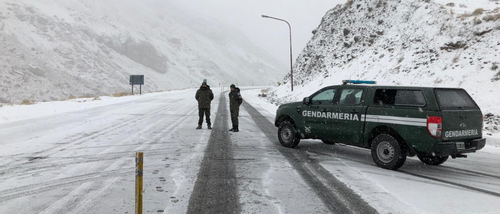 El Paso a Chile estará cerrado por fuertes nevadas