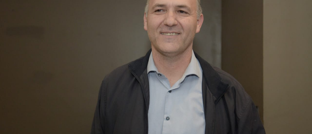 Carmona asegur&oacute; que el peronismo s&iacute; "tiene un plan para la provincia"