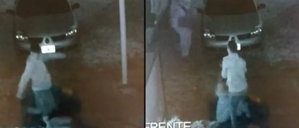 Video: un joven golpeó a su ex pareja en la puerta de un boliche