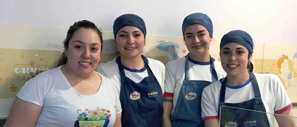 Chicas de una heladería de San Rafael devolvieron $40 mil que encontraron