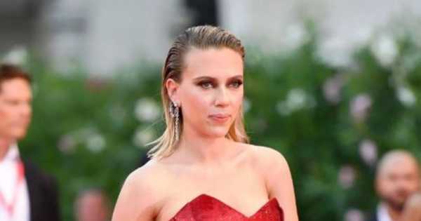 scarlett vestido rojo