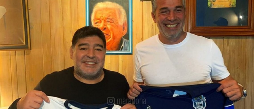La publicación de Estudiantes por la llegada de Maradona a Gimnasia 