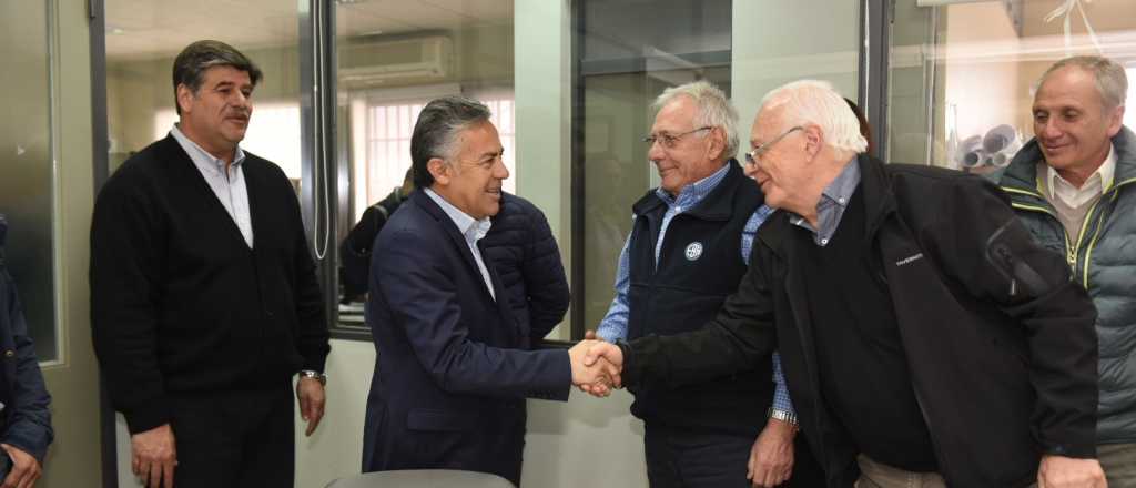 El Gobernador visitó una electromecánica en San Martín