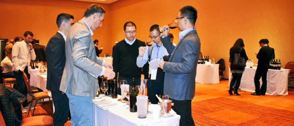 Mendoza reúne a importadores de vino a granel de 14 países 