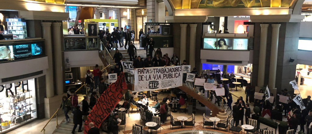 Protestas en centros comerciales: ¿Atropello o reclamo genuino?