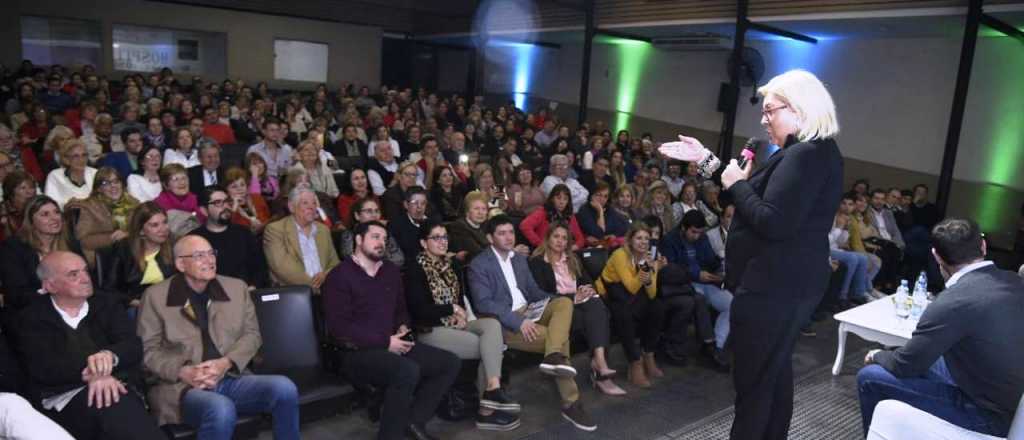 Carri&oacute; dijo que quieren "ponerle muertos" al Gobierno