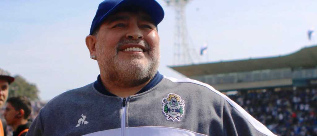 Video: Maradona y Caniggia se encontraron con un emocionante abrazo
